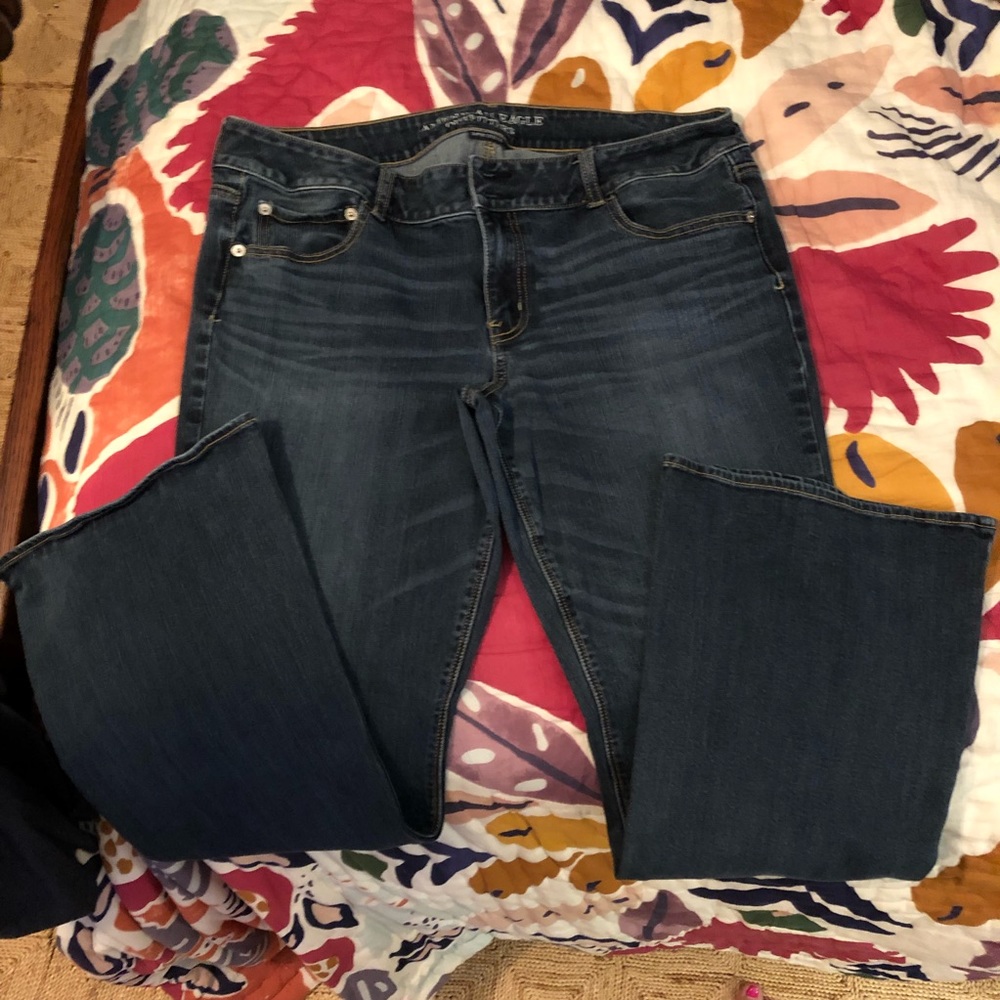 American Eagle super stretch Artist Jeans